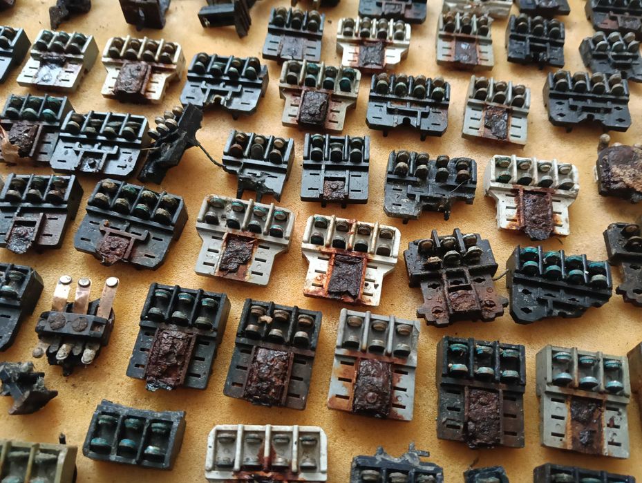 Електронна скрап