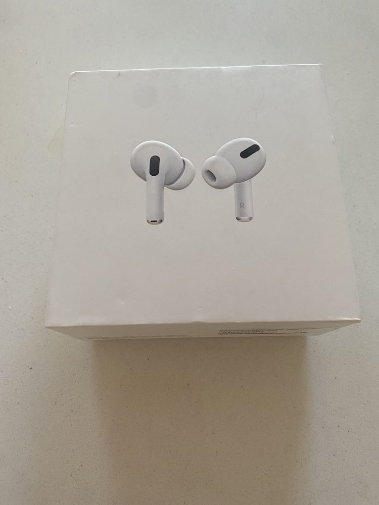 Коробки от наушников airpods pro