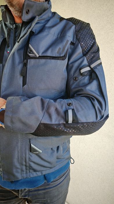 Geaca moto Dainese Ladakh 3 straturi stare ca nou
