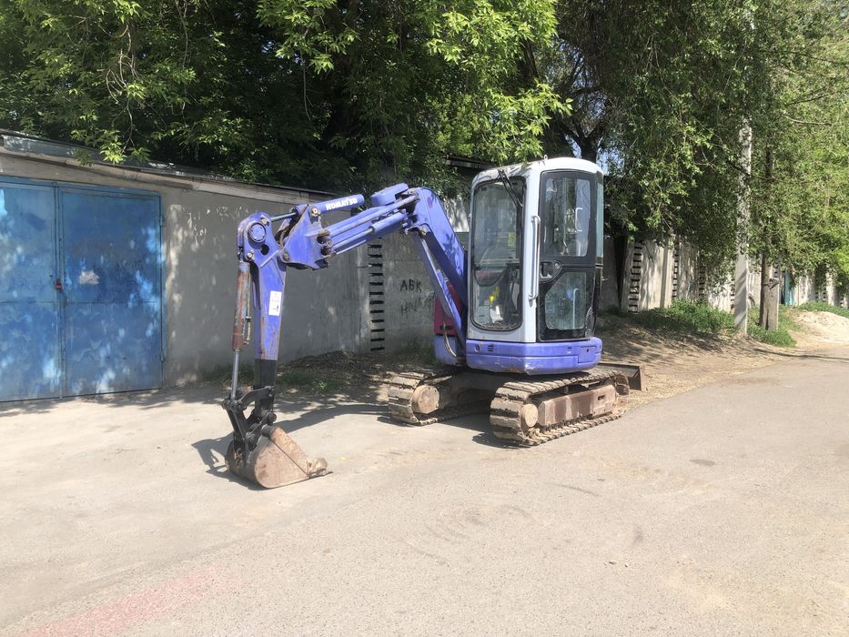 Продам komatsu PC28uu-3