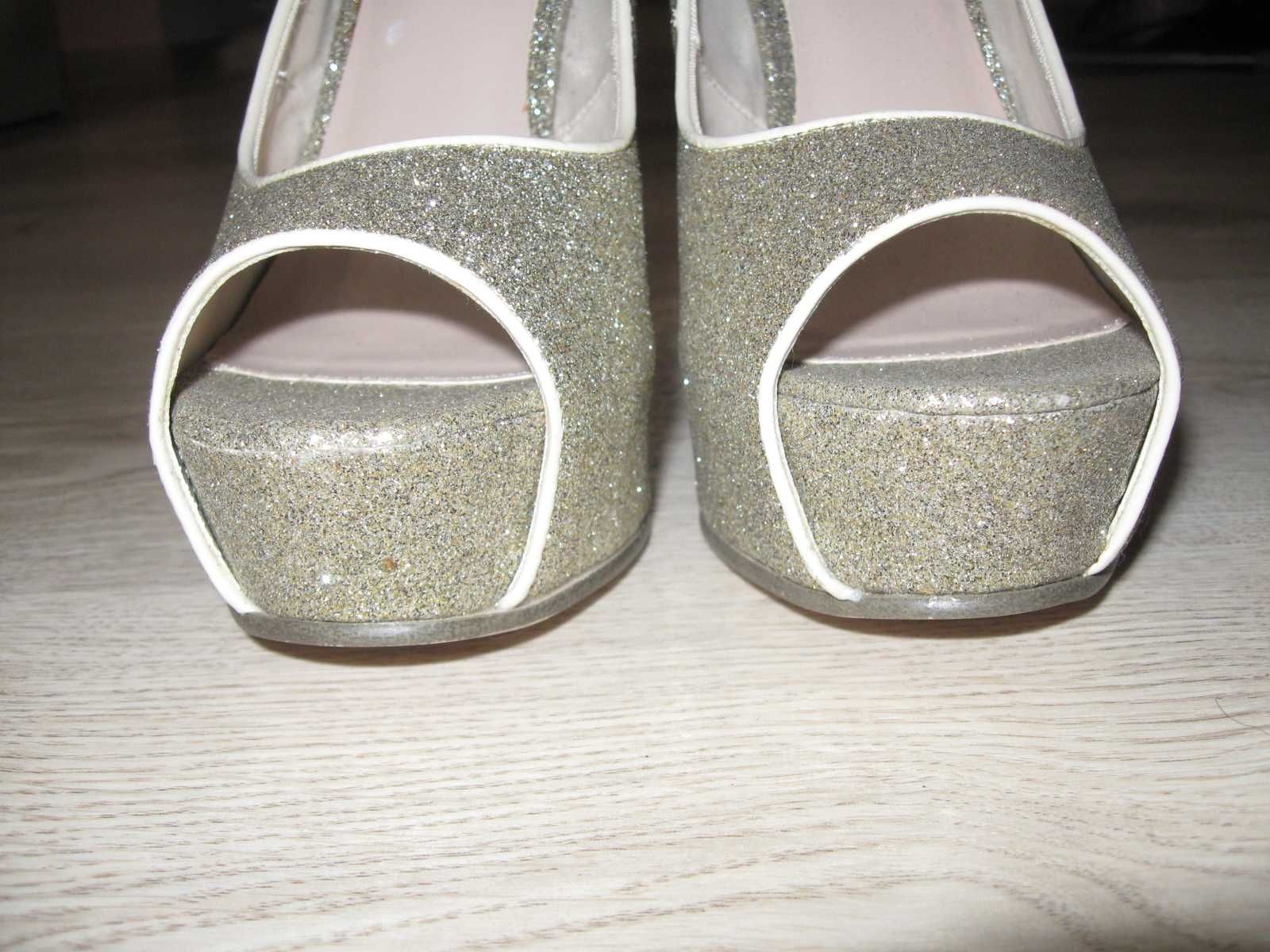Miss KG дамски обувки сандали 36 номер златисти