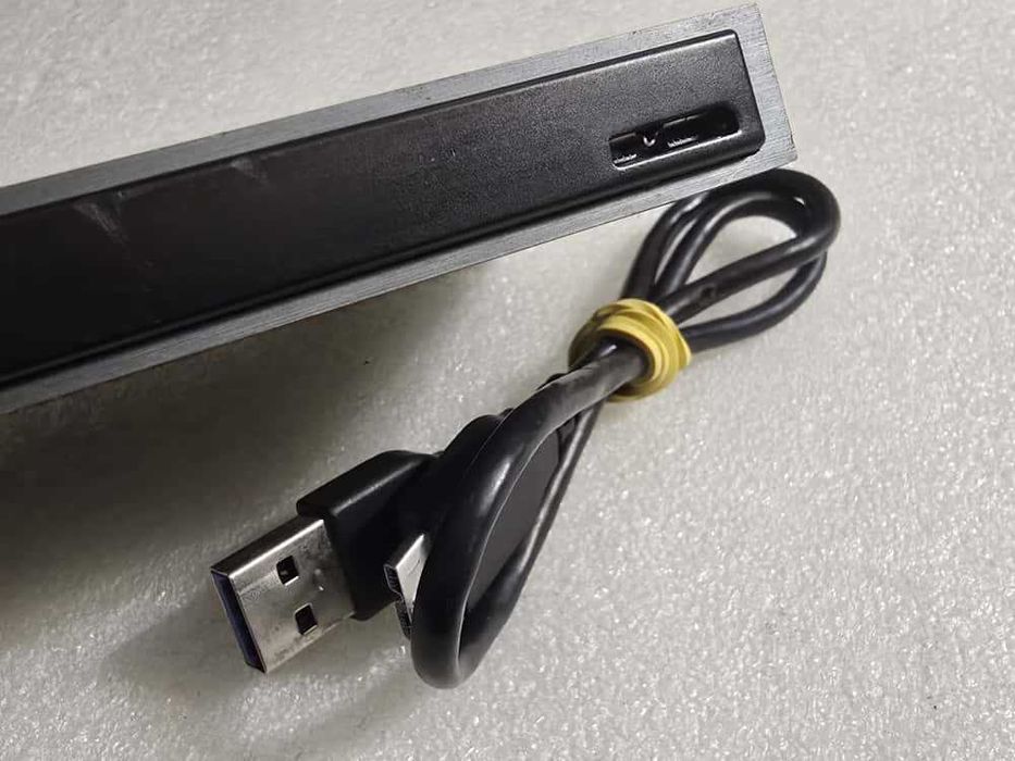 Hard disk extern LaCie Porsche Design 1TB USB 3.0 2.5" AR25U32 - teste
