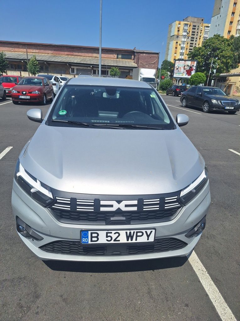 Vând Dacia logan 3