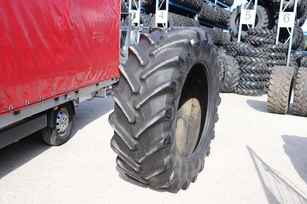 Cauciucuri Radiale 580/70R42 Pirelli SH pentru Tractor Belarus