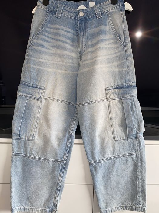 blugi H&M albastri EUR 152