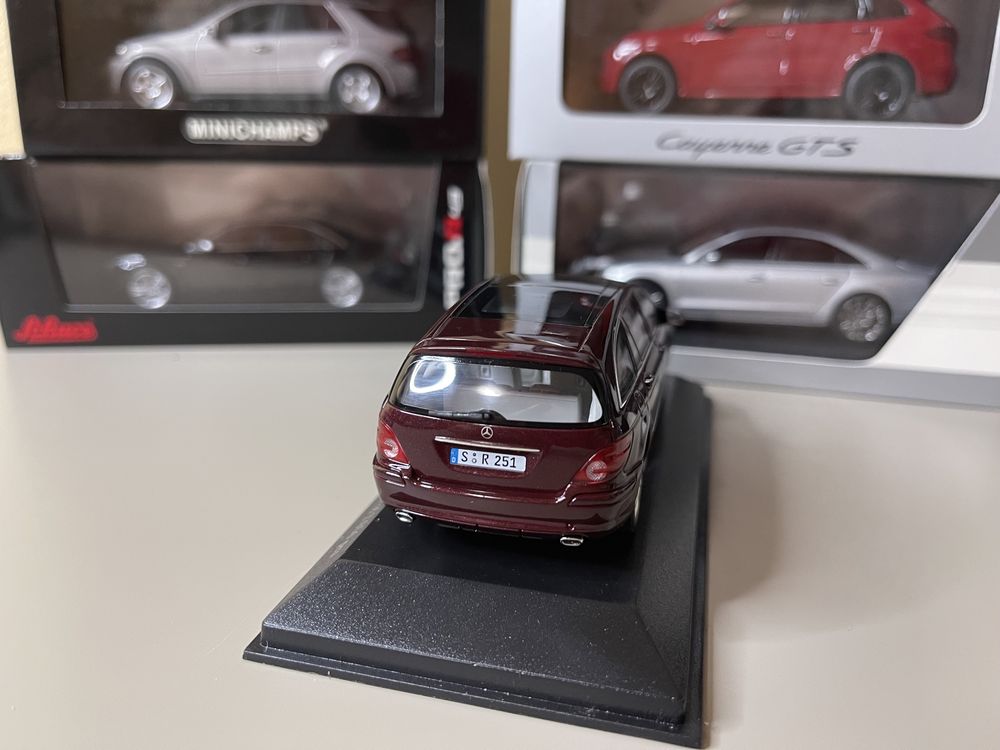 Macheta Mercedes R Klasse Minichamps