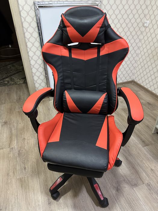 Продам игровое кресло