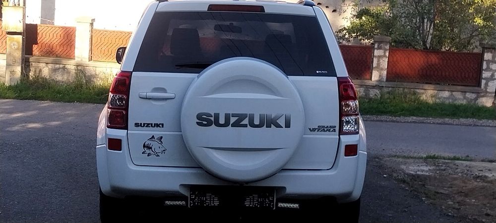 Suzuki grand vitara 1.9 Diesel Ddis 4x4 Cutie de viteze manuală.