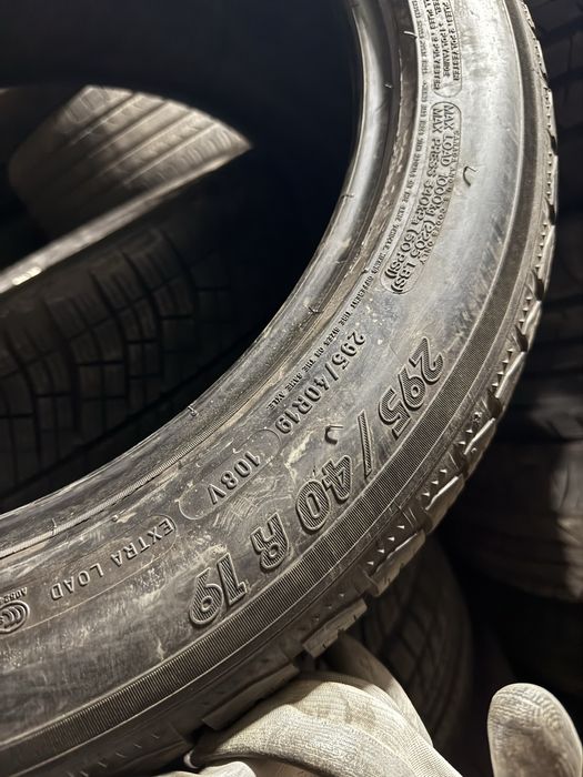 MICHELIN made in VENGIRYA 295/40/19 265/45/19