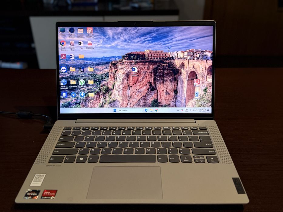 Laptop Lenovo IdeaPad 5, Ryzen 5 4500U, 16GB DDR4, 512GB SSD