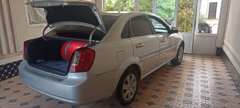 Lasetti 1.8 2010 yil Xolati alo