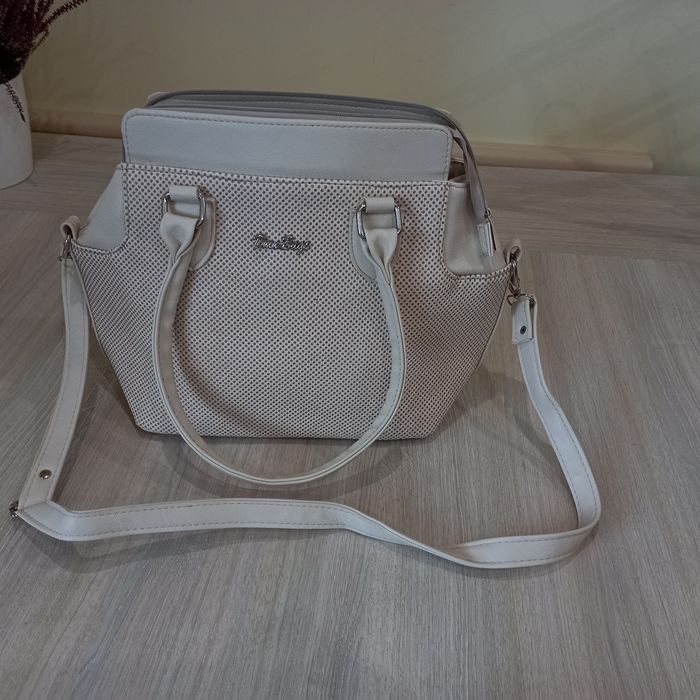 Дамски чанти, много , плюс подарък