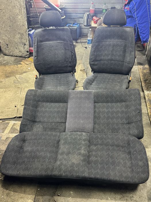 Golf 3   сиденья