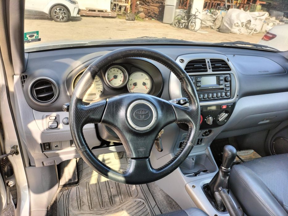 Toyota RAV4 2.0 / Тойота Рав4 2.0 Бензин 2003г. На Части