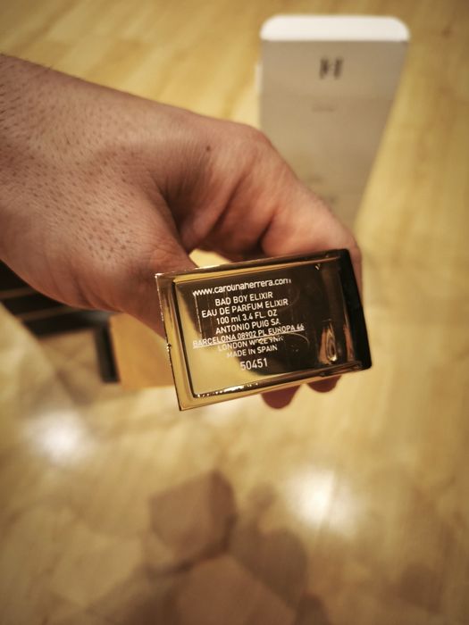 Парфюм бад бой каролина крера perfume bad boy Caroline Herrera тестер