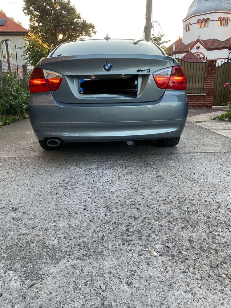 BMW E90 2007 318D