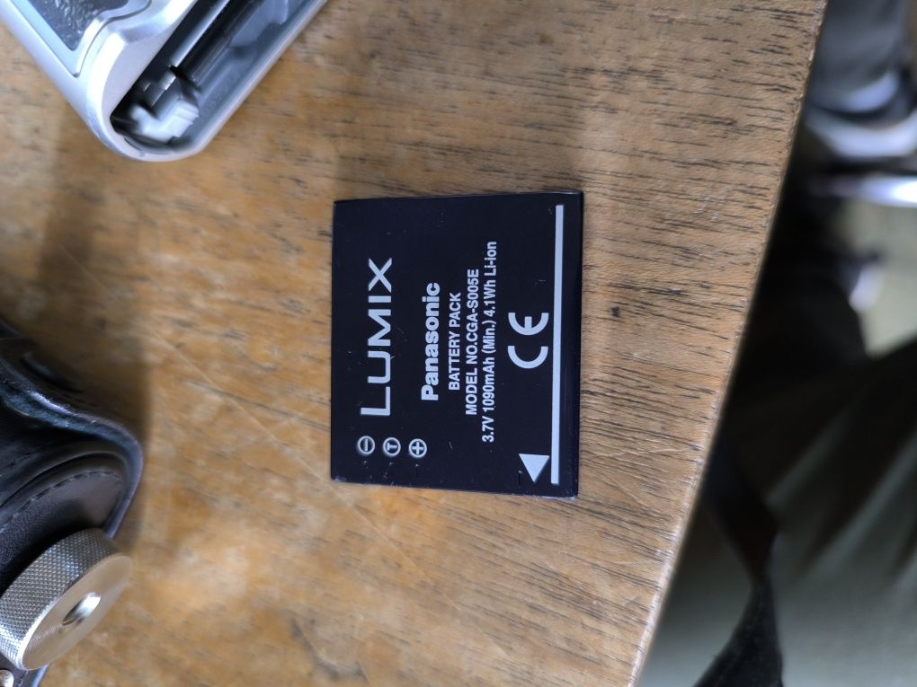 Фотоапарат Panasonic Lumix DMC-LX3