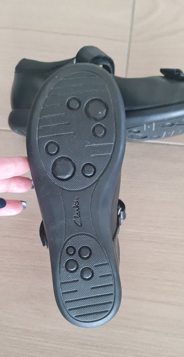 Кожени обувки Clarks Кларкс и Disney Мини маус 33-34 + ПОДАРЪЦИ