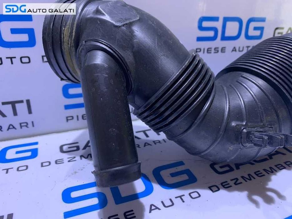 Tub Tubulatura Furtun Conducta Admisie Aer VW Golf 5 2.0 TDI BMN BMM 2004 - 2008 Cod 3C0129654P [D0295]