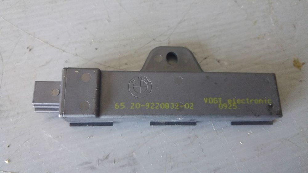 amplificator modul antena bmw serie 5 f10 f11 6520-9220832-02