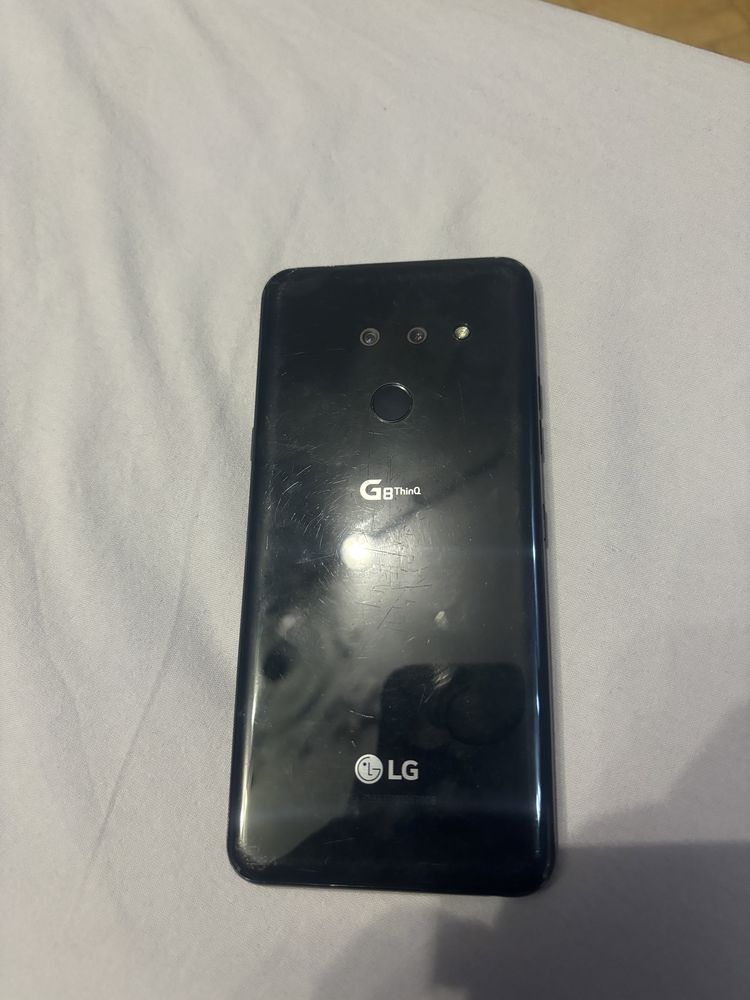 Телефон LG G8 ThinQ