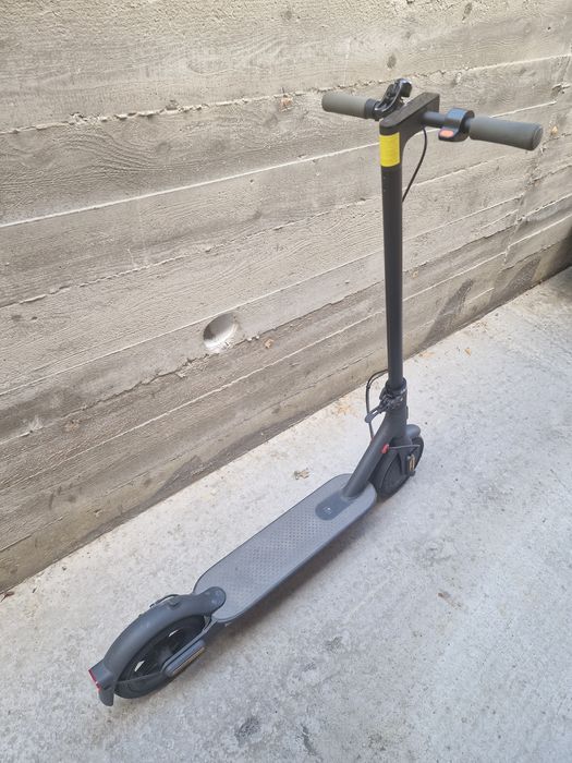 Trotinetă electrică xiaomi