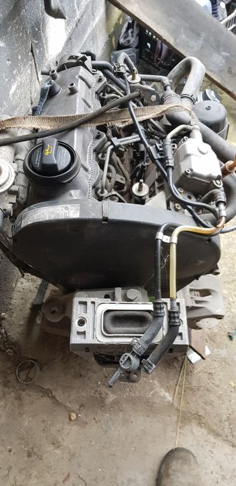 vind scoda octavia plus un motor rezervă