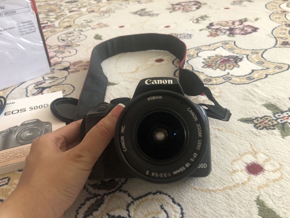 Продается почти новый Фотоаппарат Canon EOS 500D