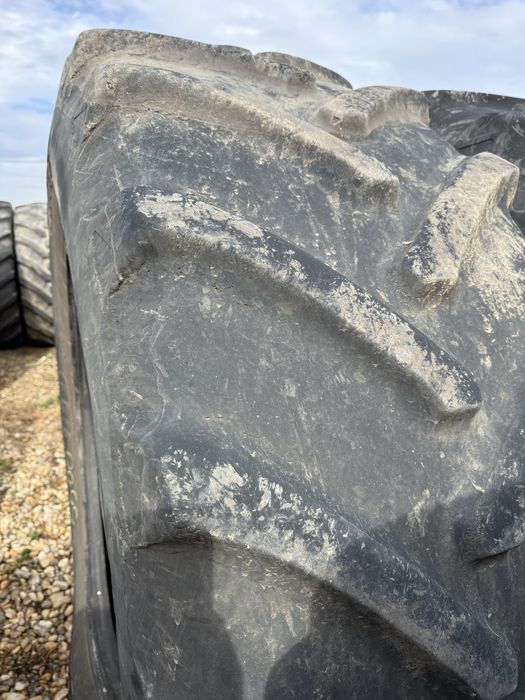 710/70r34 bkt tractor