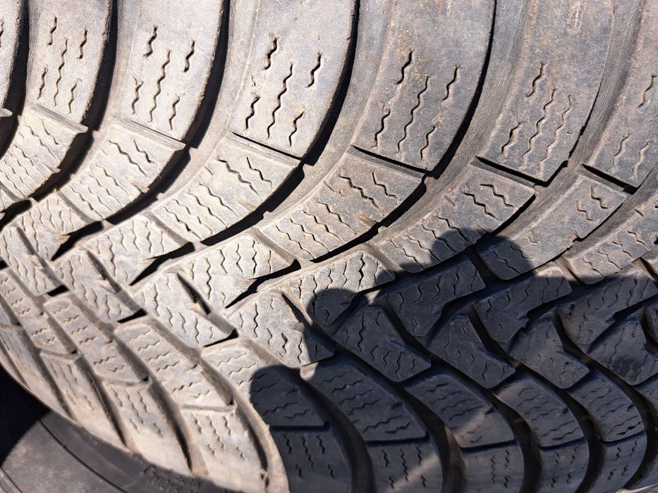 Зимни гуми 205 50 17