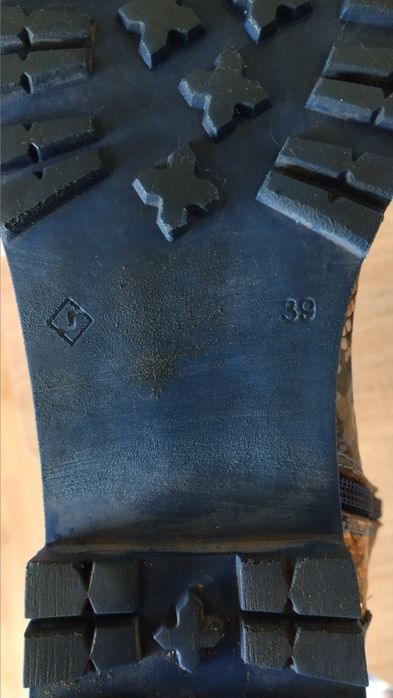 Дизайнерски боти от естествена кожа ,,Gabina", Размер 39