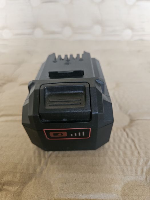 Acumulator skil 20v 4Ah in stare impecabila ca nou