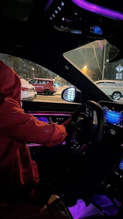 Массажист парень