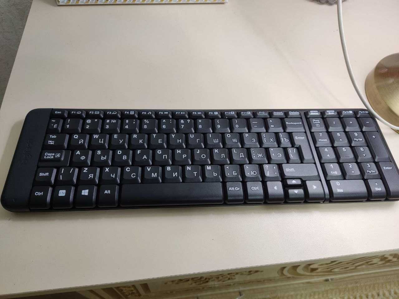 Logitech MK220 + Мышь