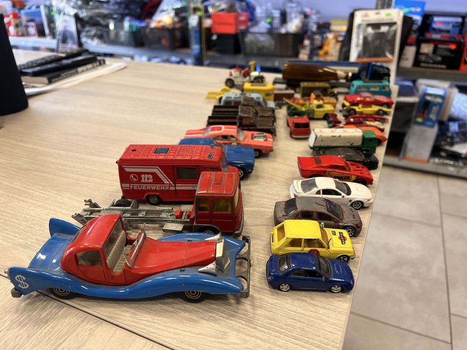 Колички Matchbox, Speed King, Siku, Welly, Maisto Mattel