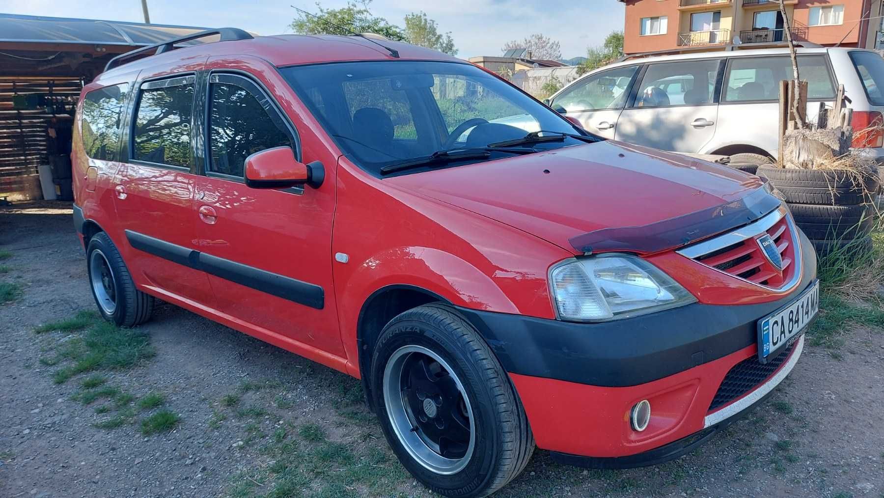 Продавам Dacia Logan MCV I  1-ви собственик