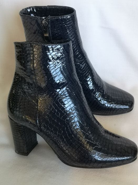 Боти естествен лак, номер 36