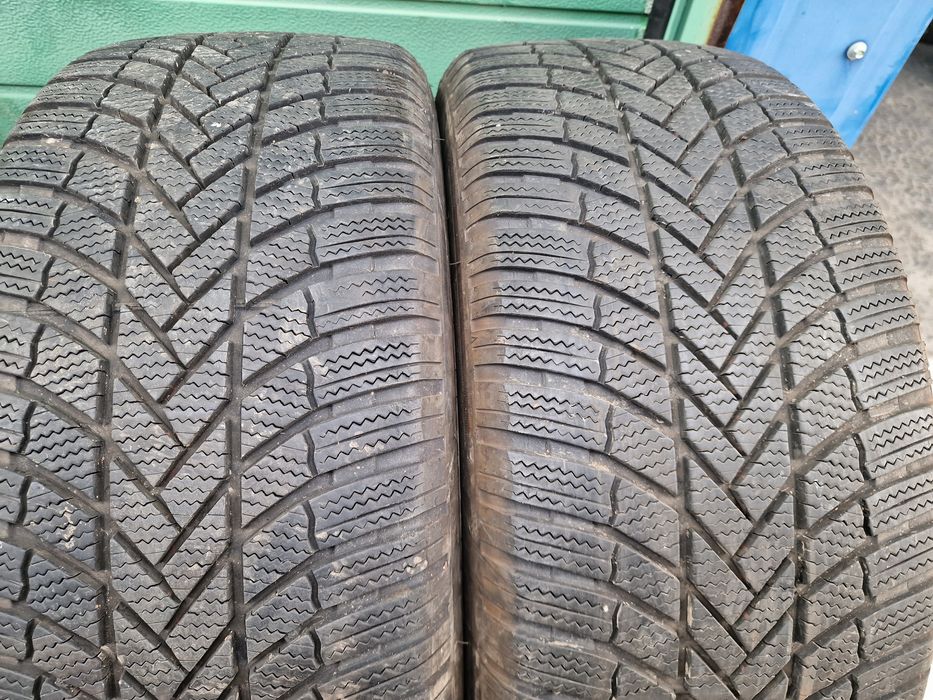 Anvelope 255/50R19 marca Bridgestone, DOT 2022, 7 mm, M +S