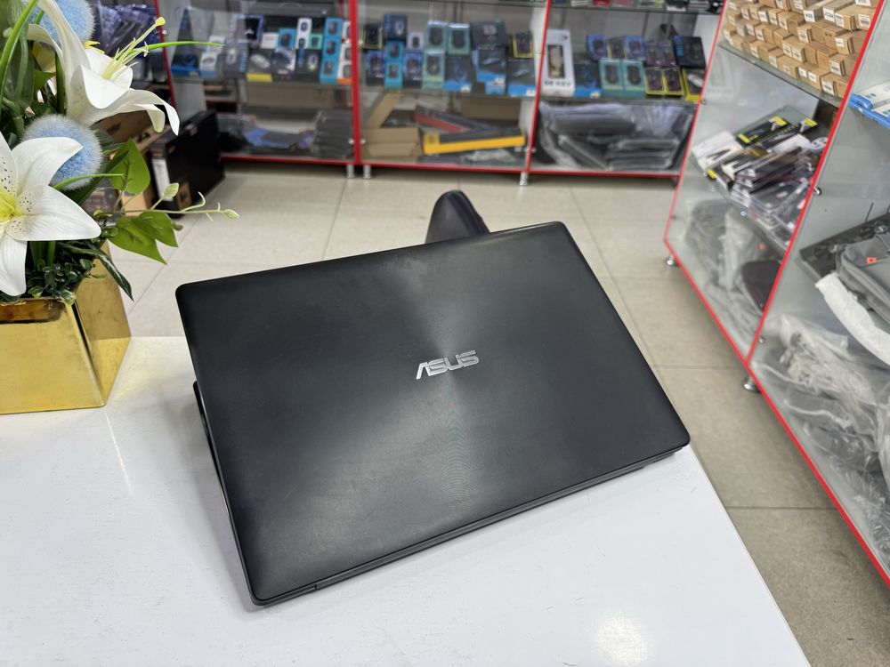 asus arzon narxda keldi, ofisnoy 4/500 gb hdd holatlari yaxshi holatda