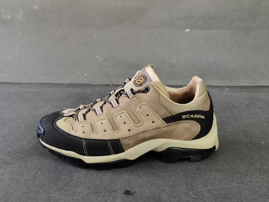 Bocanci piele  38 39 ghete munte copii SCARPA VIBRAM  ca Noi