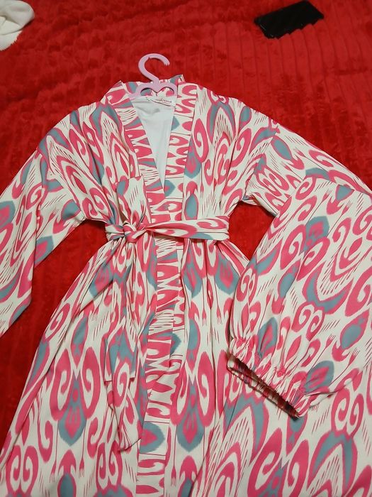 Ayollar uchun nimcha dvoyka va uzun koylaklar