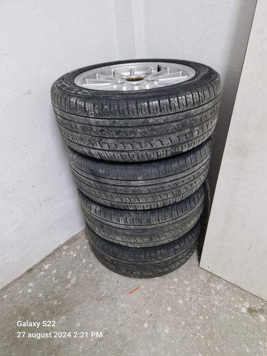 Vând  jante BMW pe 16
