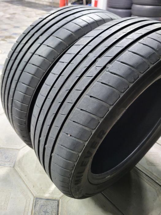 Продам шины летнии 215/55/17 в хорошом состояние