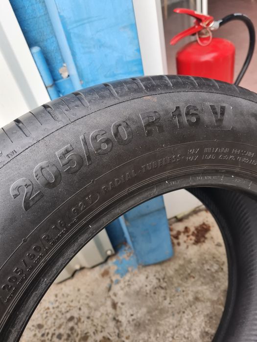 4 buc Anvelope de vara *205/60R16*Continental*LICHIDARE STOC*50 Lei Bu