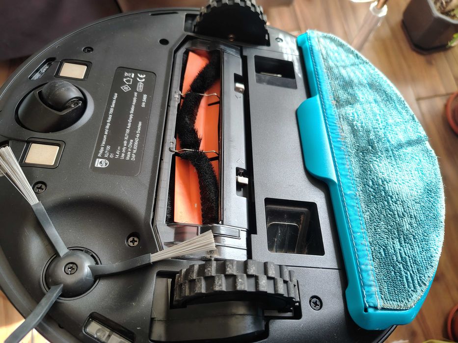 Робот прахосмукачка Philips XU71100/01 автоматична изпразваща станция