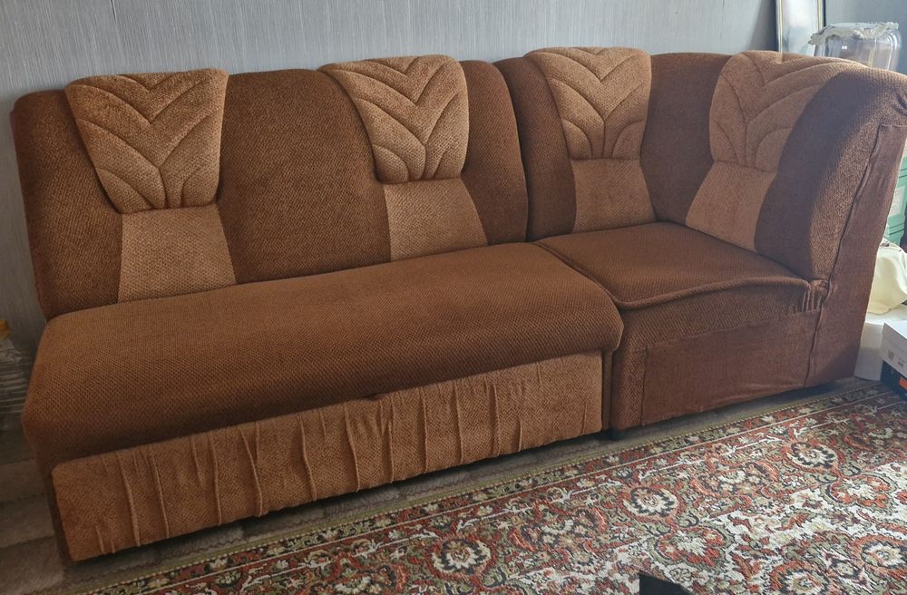 Продам диван в хорошем состоянии