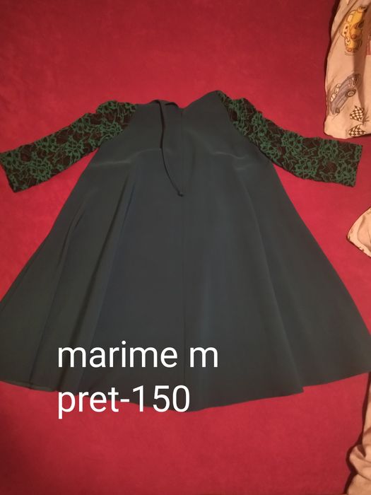 Vand diverse rochii si fuste