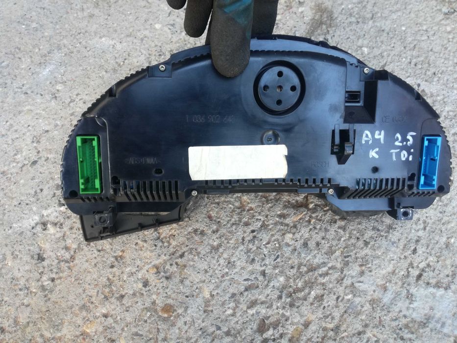 Табло километраж Audi A4 B6 2.5 TDi Ауди А4 Б6 ТДИ кабрио