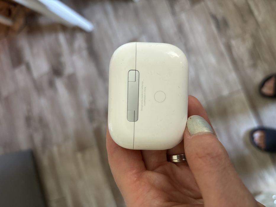 Casti airpods pro originale nefucntionale - case