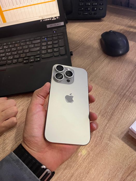 Apple 16 pro 128